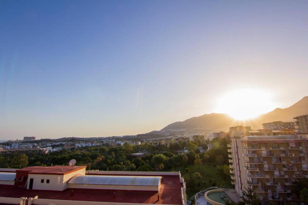 Benalmadena Estudio Jjupiter 250 M Del Mar Con Vistas Al Mar Piscinas 외부 사진